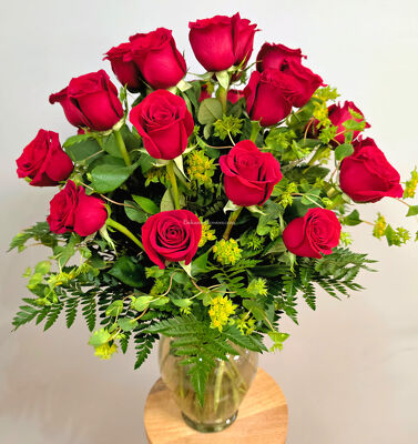 Rose Reverie from Bakanas Florist & Gifts, flower shop in Marlton, NJ Rose Reverie from Bakanas Florist & Gifts, flower shop in Marlton, NJ